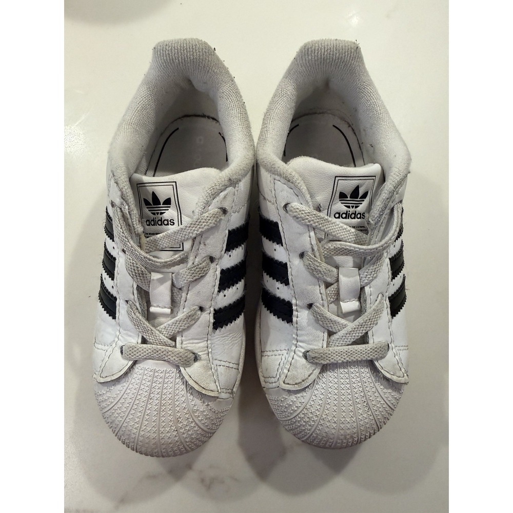 adidas Originals Superstar I Unisex Kids Sneaker White/Black US 8